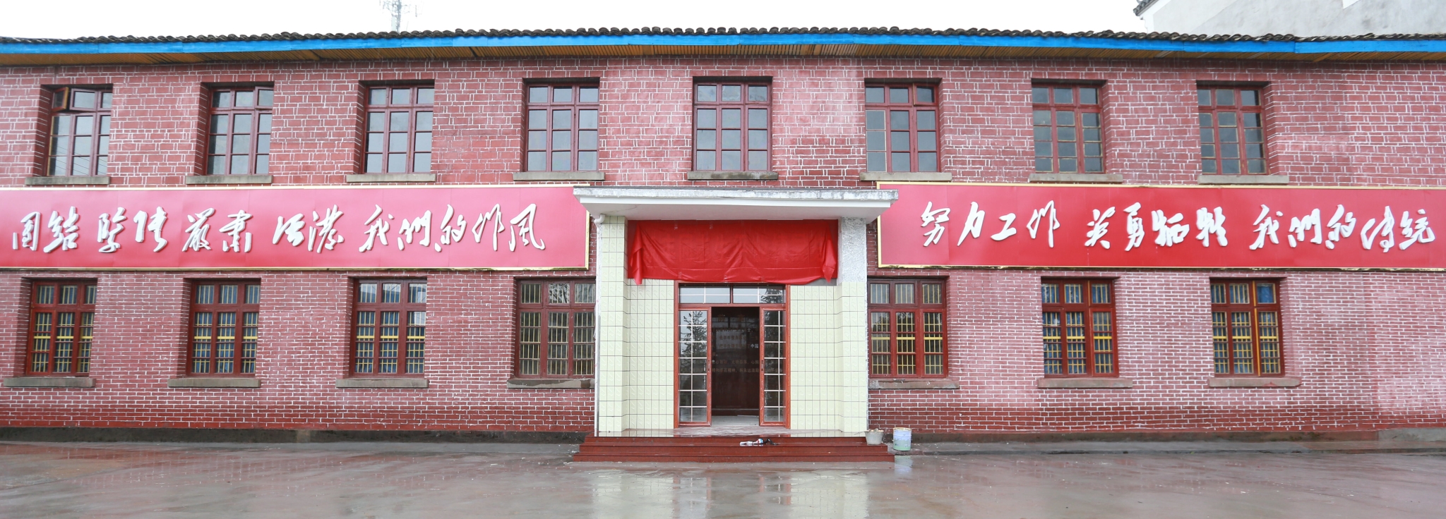 展览馆2_看图王.jpg